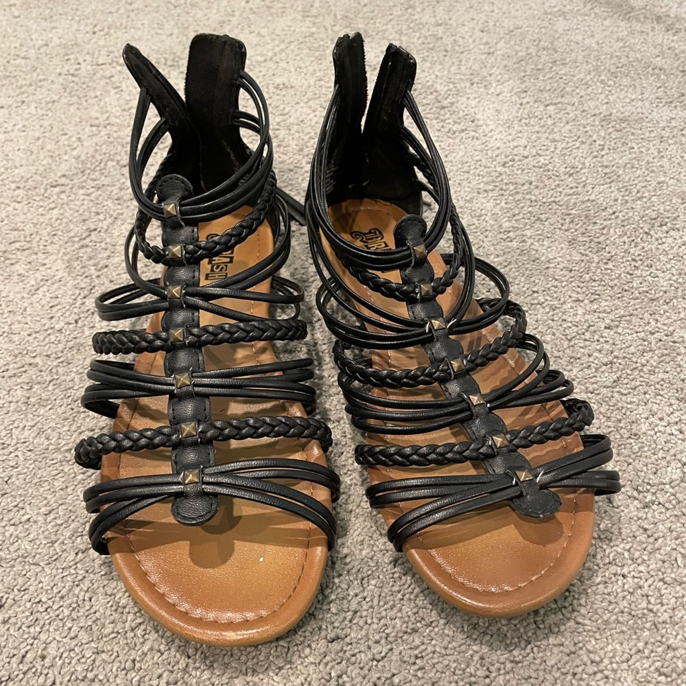 Black Sandals